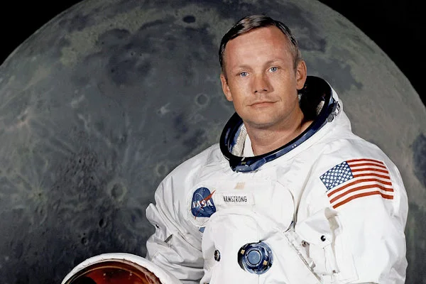 Neil Armstrong: A Jornada do Primeiro Homem na Lua